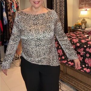 Zara Black and White Long Sleeve Fitted Blouse